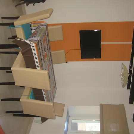 דירה Nevera Pasman,banj