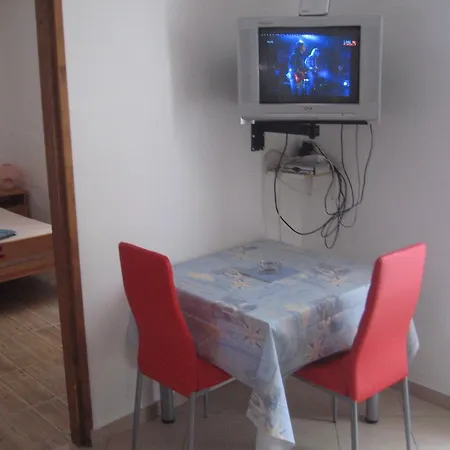 דירה Nevera Pasman,banj
